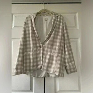 A New Day Cream and White Blazer